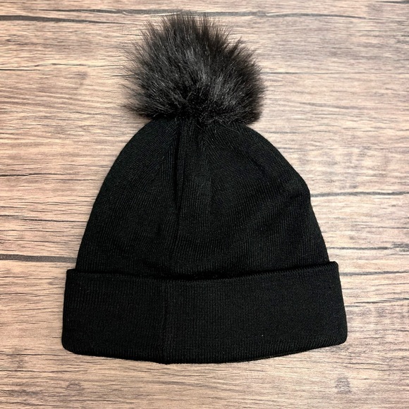 Juicy Couture Black Pom Beanie NWOT - Picture 2 of 3